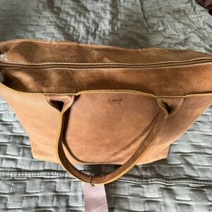 Roots Mont Royal Zippered Tote Bag